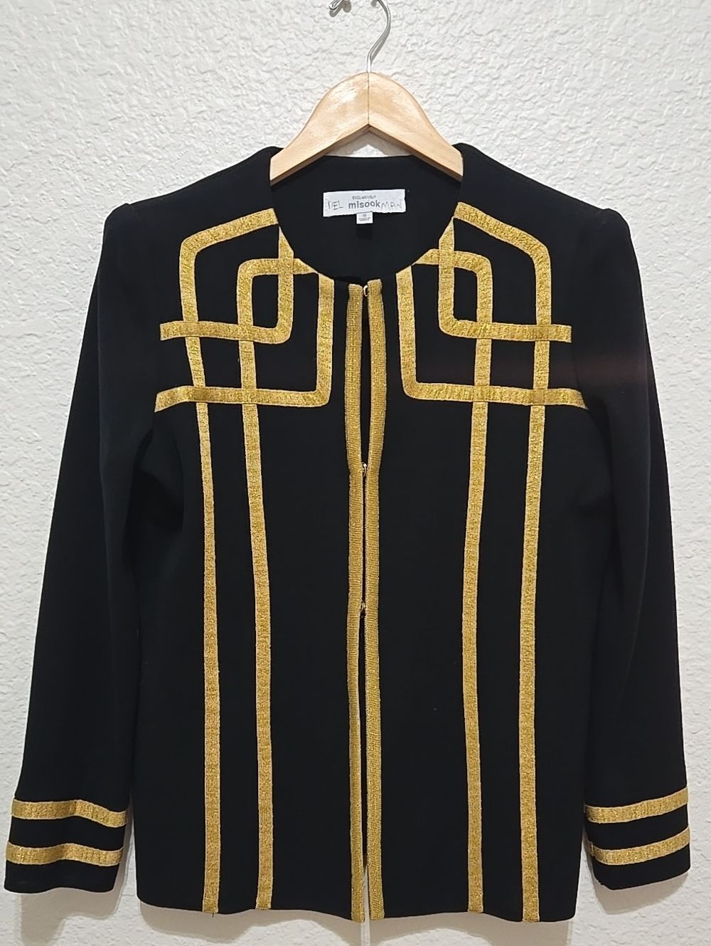 Misook Black Old Money Jacket with Gold Trim Geometric Detail Bussines Casual.